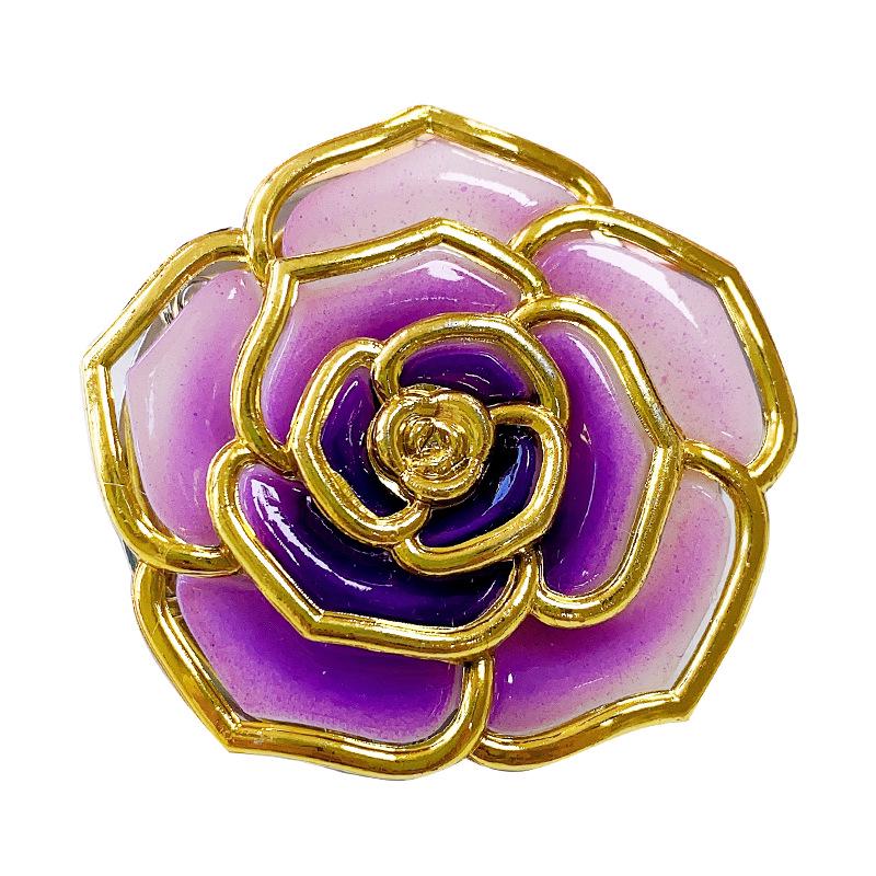 Foldable Rose Flower Handbag Hanger: Metal & Plastic Hook for Table Edge and Christmas Stocking.