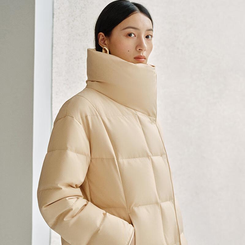 Aolaiyi Women's Short Down Jacket with Metal Buckles