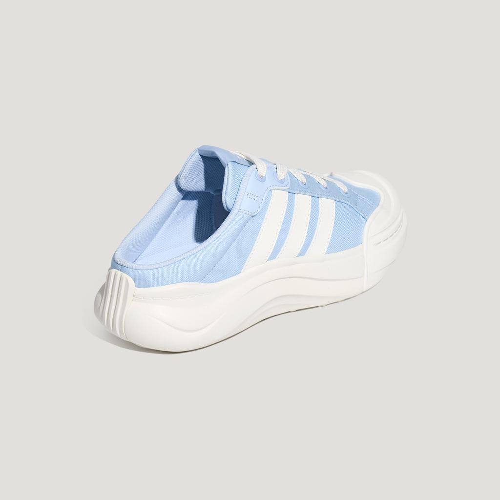 Adidas MAXXCOURT Slip Resistant Closed Toe Slippers Women's Crystal Bl