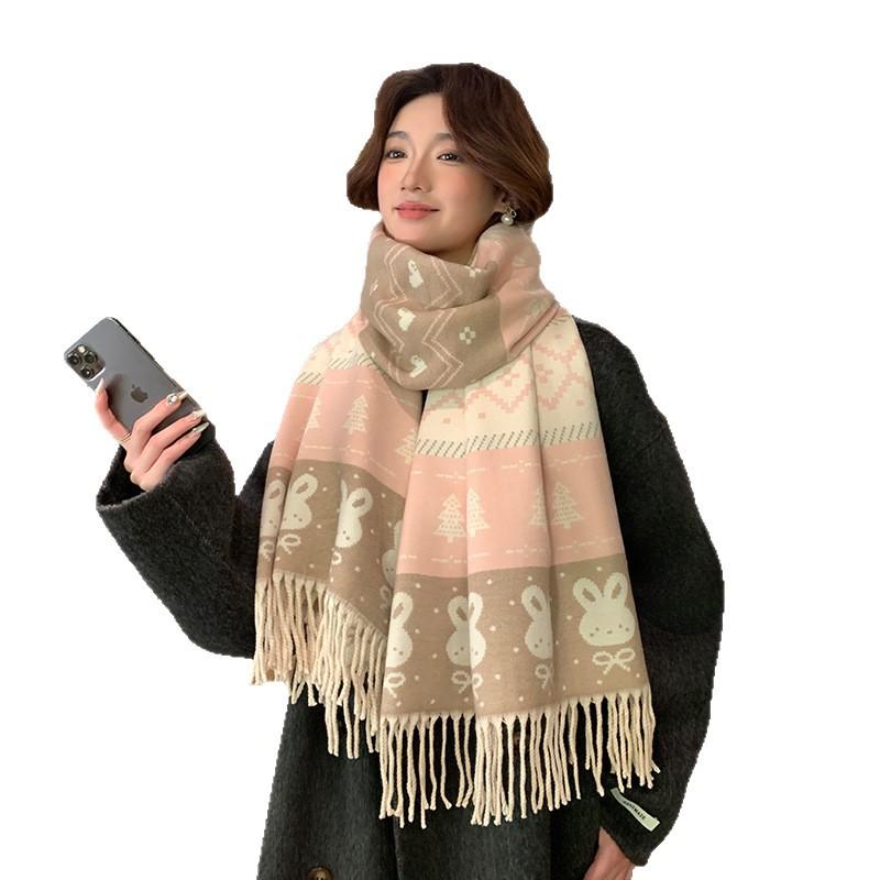 Autumn and Winter New Style Cute and Versatile Scarf for Students Cold Proof Neck Protector High Value Shawl and Scarf for Women.