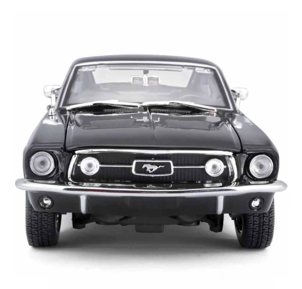 1/18 Scale Ford Mustang GTA Fastback 1967 Black