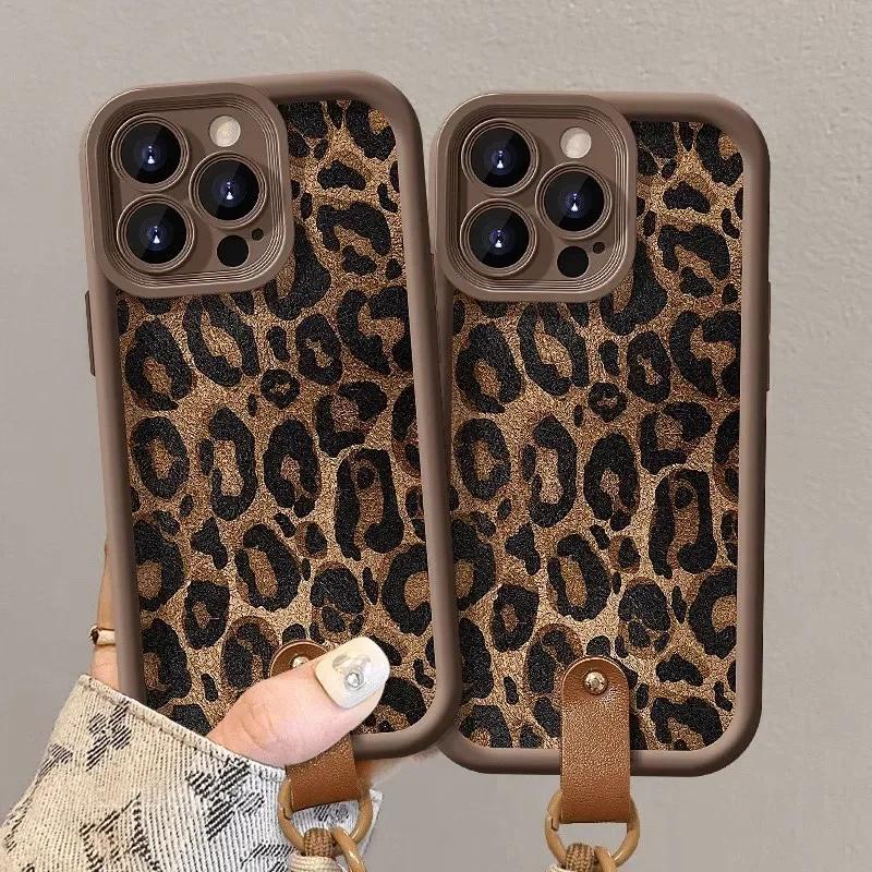 Роскошные чехлы для телефонов с ремешком на запястье Leopard 16 для iPhone 13 11 14 15 Plus 12 16 Pro Max X XR XS MAX, силиконовый чехол для цепочки на руку