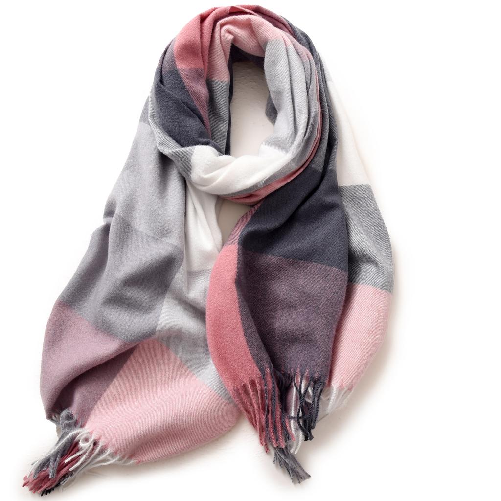 Striped Plaid Shawl Elegant Socialite Style Autumn and Winter Warm Scarf for Women High End Feeling 2025 Fashionable Women Scarf