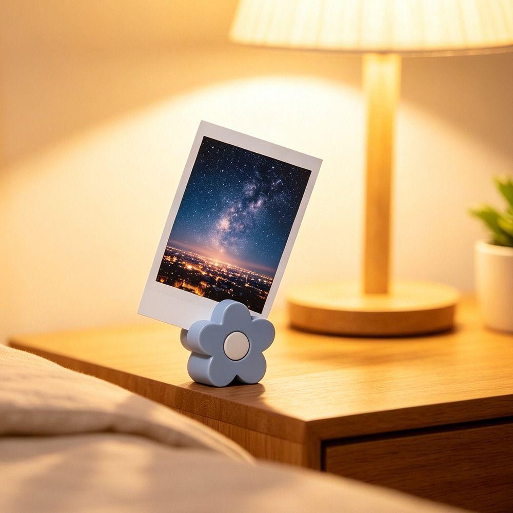 5PCS Mini Desktop Memo Holder 3D Flower Shape Instant Photo Holder Desktop Display