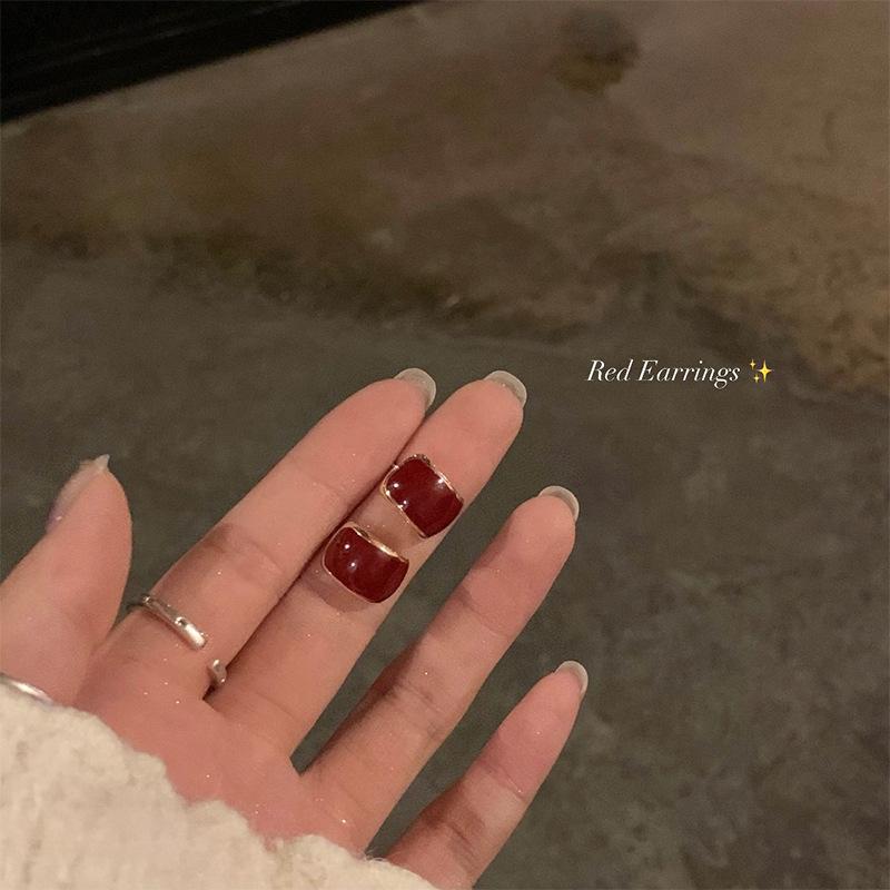 Серьги в стиле ретро с капающим маслом и геометрическим узором, женские, легкие, роскошные, высокого класса, небольшие, осенние и зимние серьги