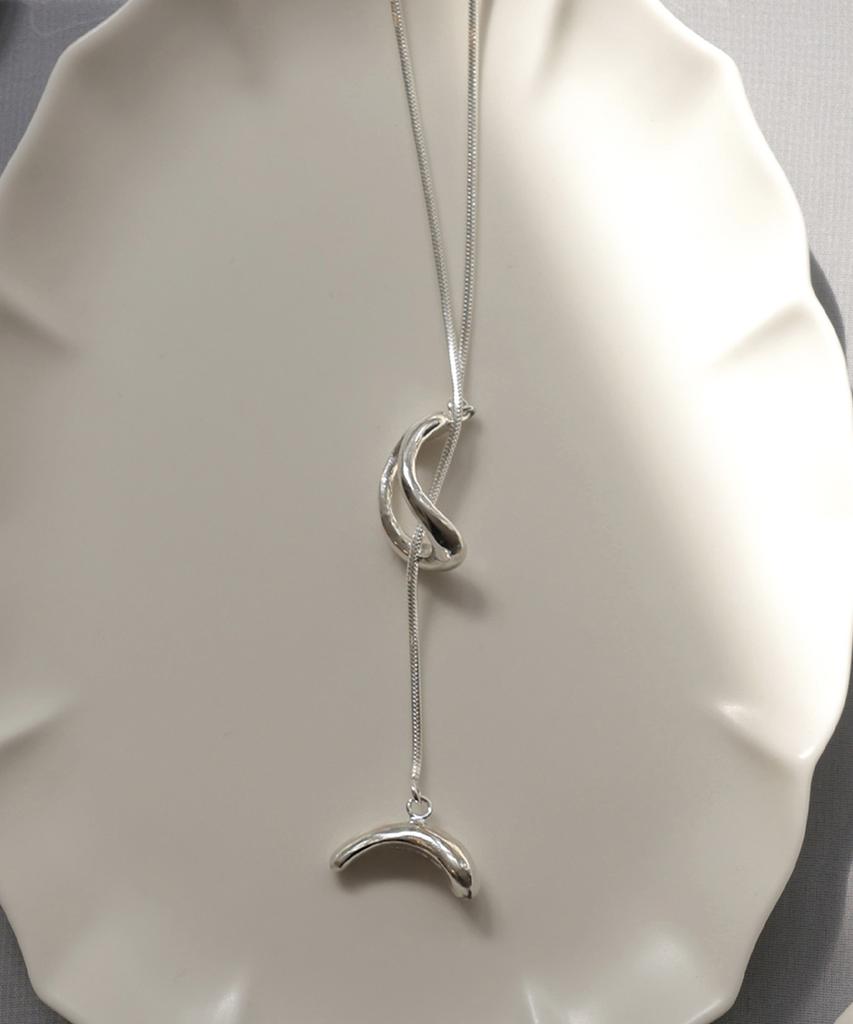 Reindeer Eclat Necklace 01