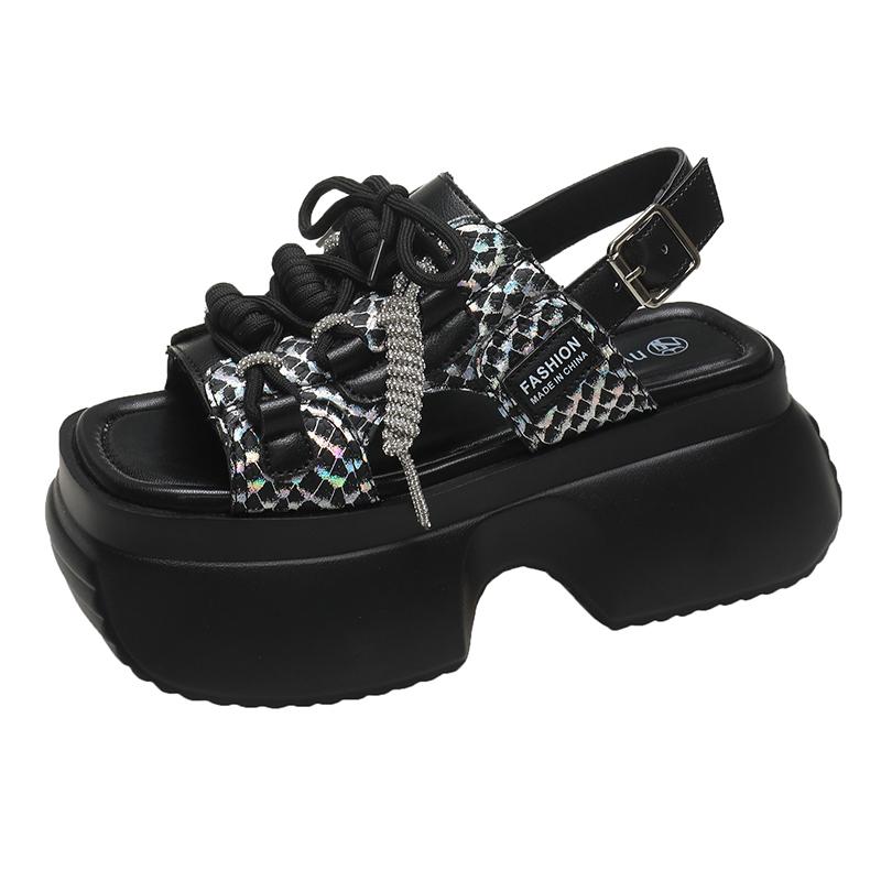 Модные новые летние женские кожаные сандалии на толстой подошве, кроссовки на высокой платформе, дышащие повседневные тапочки, женские кроссовки на каблуке 8 см