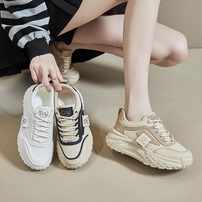 Корейская обувь для пап на толстой подошве 2025: Кроссовки для бега в уличном стиле для студентов с увеличением высоты - модель Q029