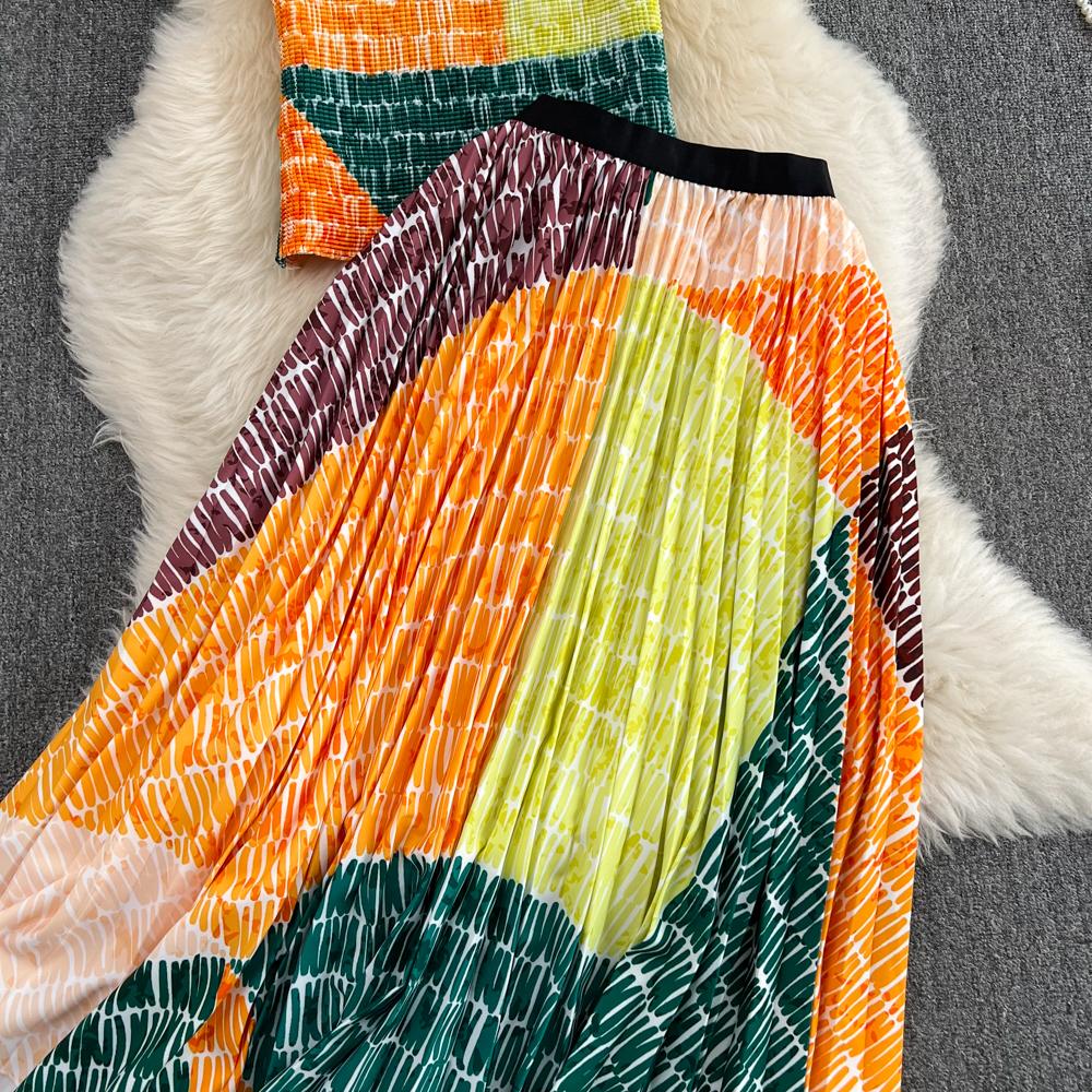 Женский модный комплект с круглым вырезом, тонкий короткий топ из двух частей, плиссированная юбка-трапеция с высокой талией и принтом