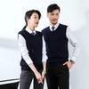 Унисекс вязаный жилет с V-образным вырезом