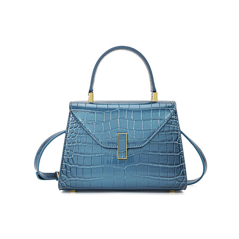 2025 Winter New Fashion Exquisite Women's Handbag, Niche High-End Crocodile Pattern Single Shoulder Crossbody Small Square Bag
