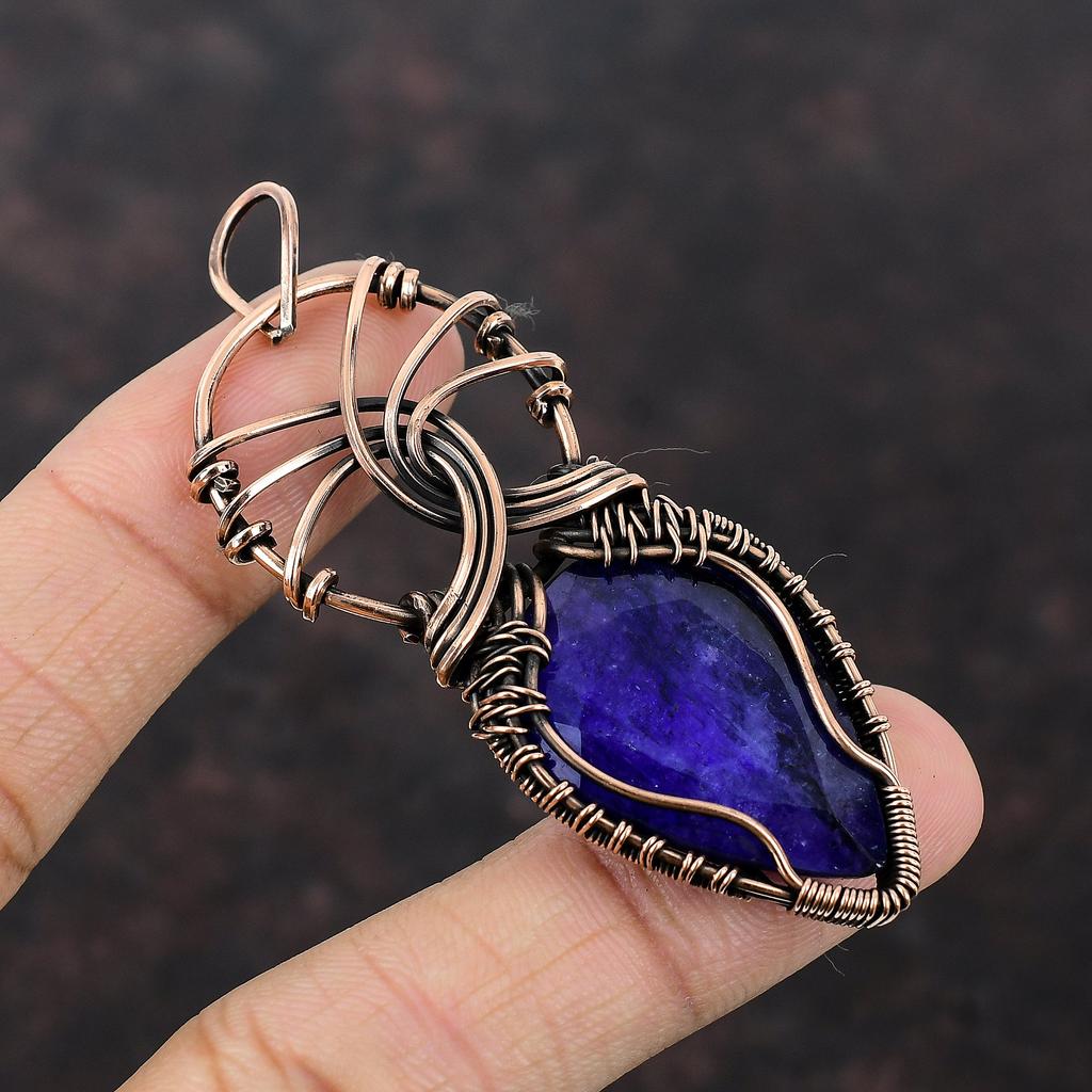 Ограненный Синий Сапфир Кулон Медная Проволока Обернутый Кулон Оригинальный Драгоценный Камень Медные Ювелирные Изделия Ручной Проволоки Обернутый Ювелирный Подвеска Для Женщин