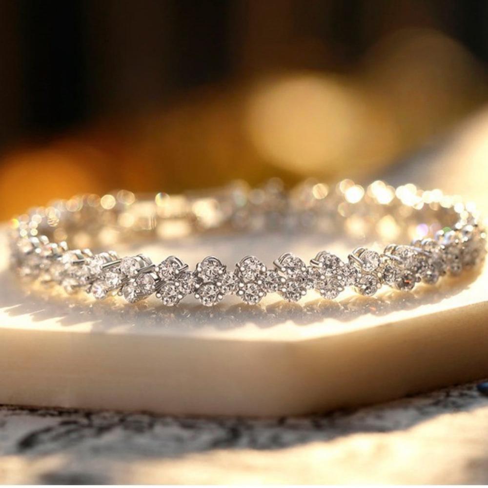 925 Sterling Silver Bracelet Inlaid with Aaaaa Love Zircon Ladies Fashion Birthday Party Wedding Valentine's Day Jewelry Gift