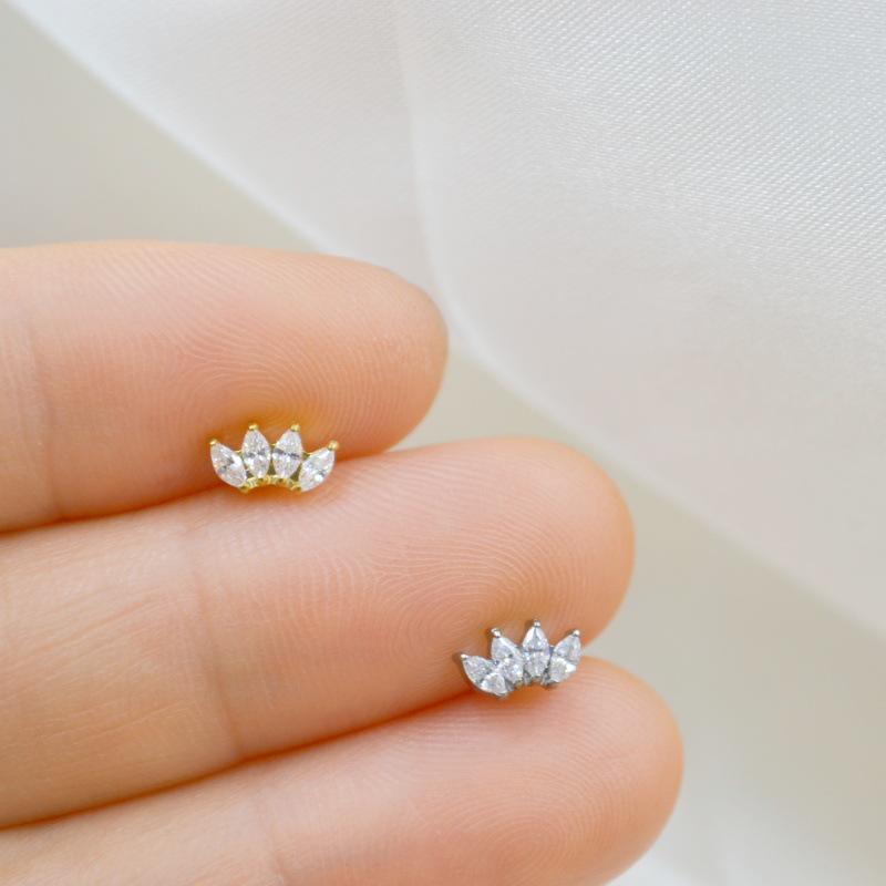 Титановый лабрет G23 с короной из циркония маркиза для пирсинга медузы, хеликса и хряща.