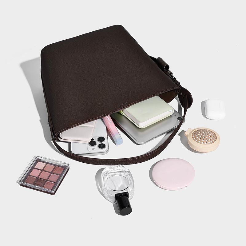 2025 Новая сумка-ведро с узором личи, сумка через плечо, европейский и американский ретро нишевый дизайн, сумка большой вместимости, простая женская сумка