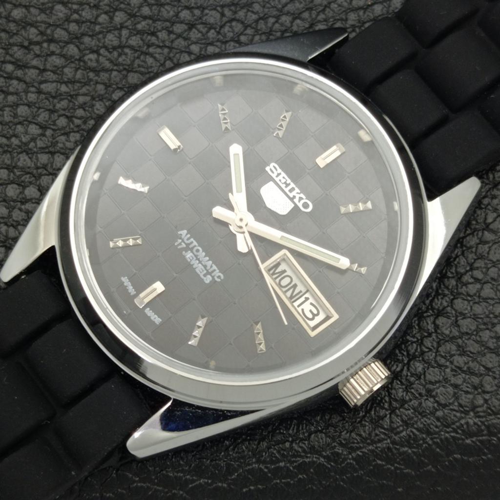REFURBISHED AUTOMATIC SEIKO 5 MENS WATCH JAPAN MADE BLACK DIAL CUSTOM A440089-2 QV90-a440089