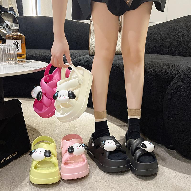 2024 Новые летние сандалии на платформе, мультяшные тапочки, мягкие, нескользящие, аниме, стильные, милые, милые, для девочек