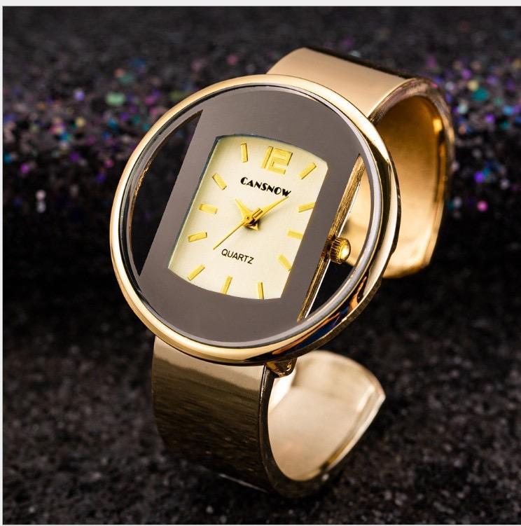 CANSNOW Luxury Fashion Watch For Women Steel Band Light Bracelet Version Creative Girl Student Quartz Wristwatches Gift