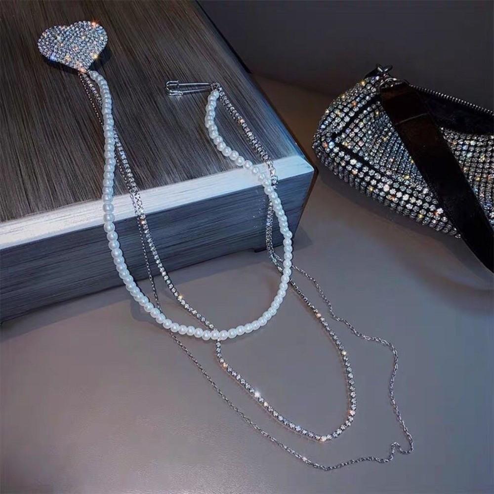 Minimalist Style Tassel Chain Brooch Hip-Hop Pearl Pendant Rhinestone Chain Pin Love Heart Irregular Trouser Fastener Couples