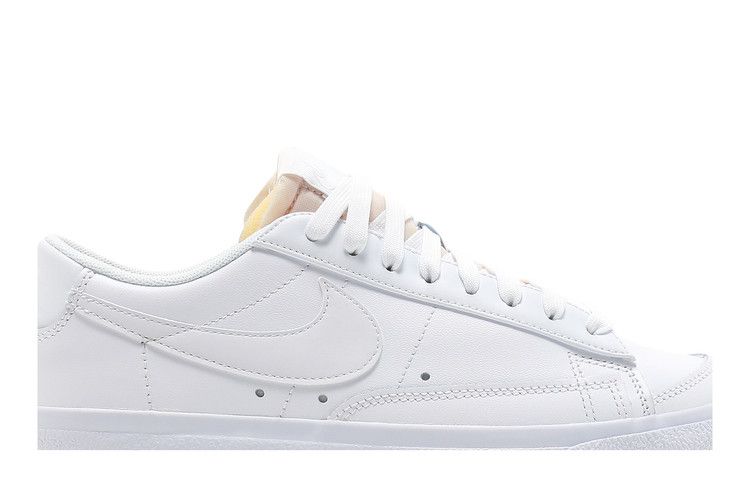 Женские кроссовки Nike Blazer Low Platform Triple White (Женский) Белый/Белый-Белый