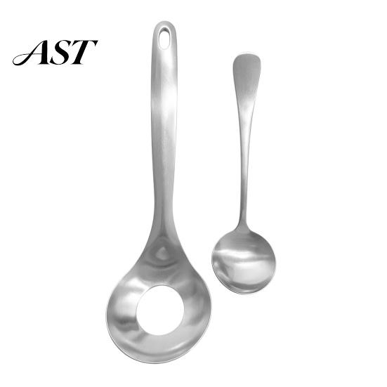 Meatball Scoop for Vegetables Stainless Steel Maker Spoon, Ergonomic Long Handle Manual Utensils, Non-Stick Meatballer Oval Leak Design