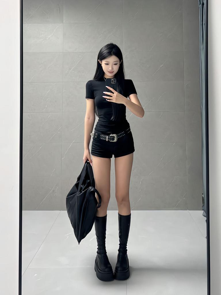 Женская черно-белая летняя футболка с коротким рукавом, универсальный круглый вырез, облегающий крой, трендовый короткий топ