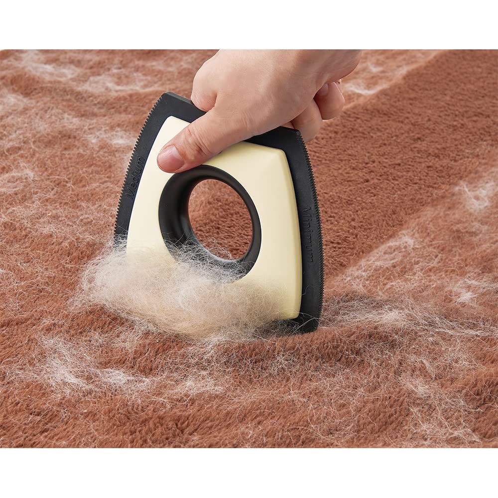 Marukan GONTA CLUB Handy Hair Collection Sweeper