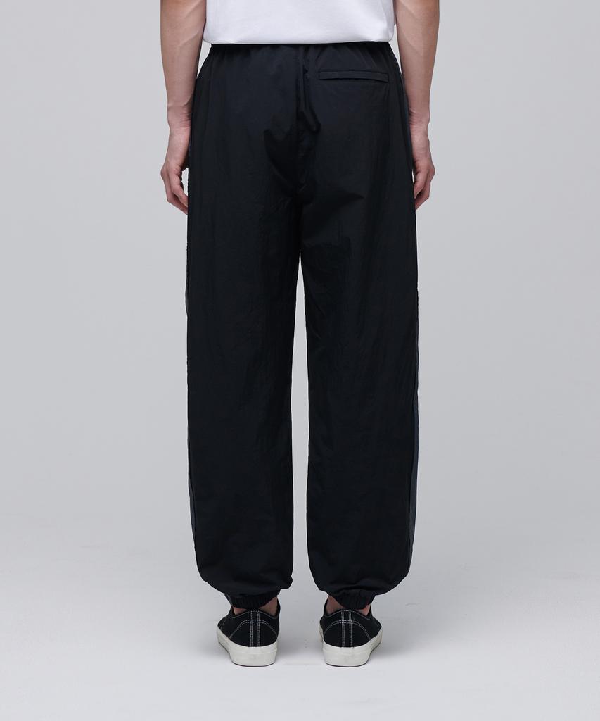 MUSINSA STANDARD Army Ipfu Track Pants [Black]