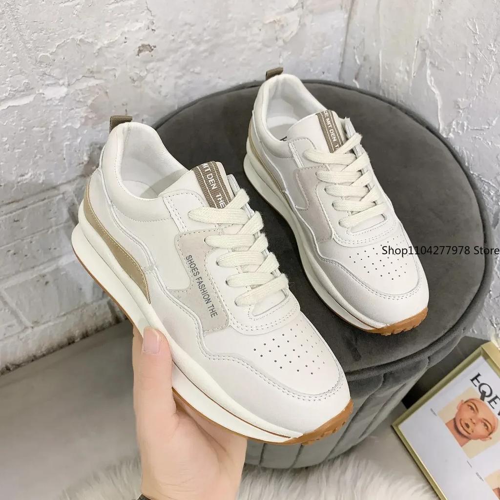 Модные дизайнерские кроссовки Женская спортивная обувь Классические универсальные с круглым носком Женская платформа для ходьбы Вулканизированная обувь