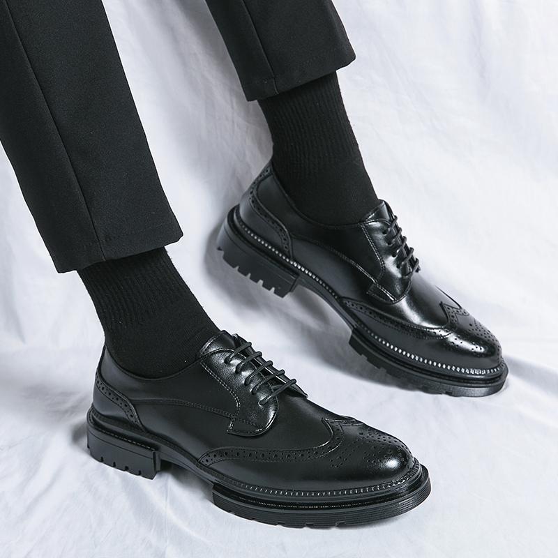 Fashion Oxford Shoes Genuine Calfskin Leather Brogue Dress Shoes Classic Business Formal Shoes Man Handcrafted Mens