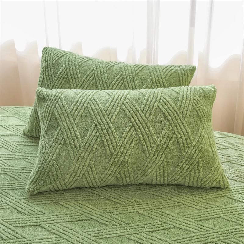 Keep Warm Sheet Bedcover Soft Plush Warm Fitted Sheet with Elastic Band Winter Velvet Mattress Cover Thicken Warmth Bed Cover Bedsheet Bed Linen