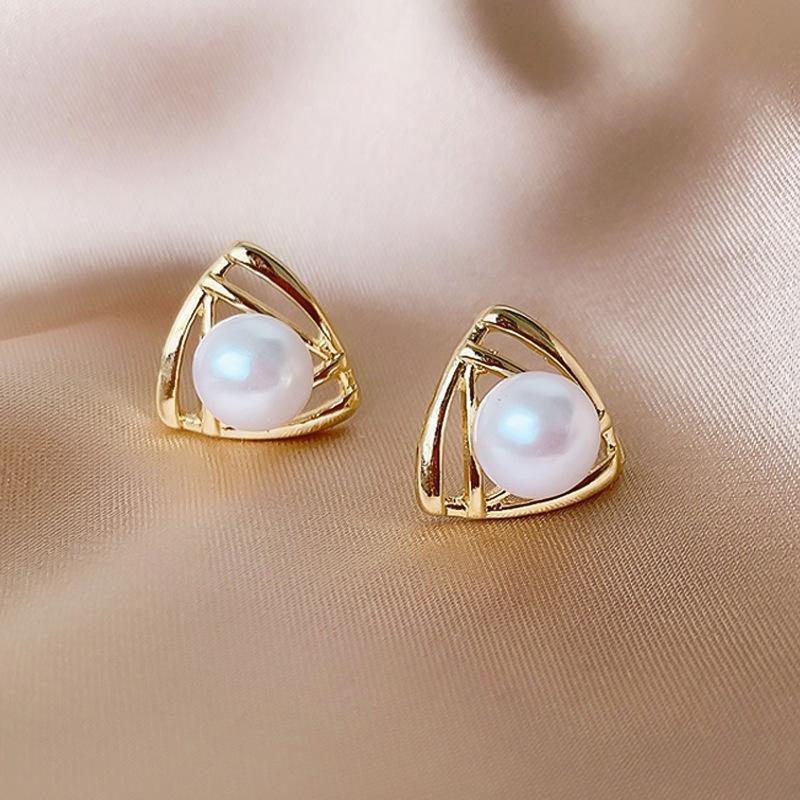 Серебряные игольчатые маленькие ароматные серьги-гвоздики с жемчугом в виде цветка ветра, легкие роскошные серьги в стиле знаменитостей, элегантные серьги в стиле ретро, модные серьги High Sense