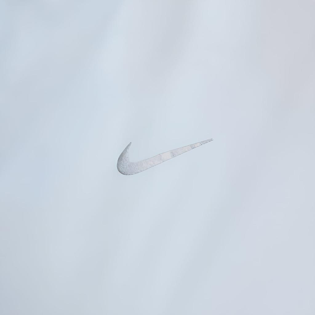 Nike Женская ветровка Swift Repel Светло-голубая HQ0651-423