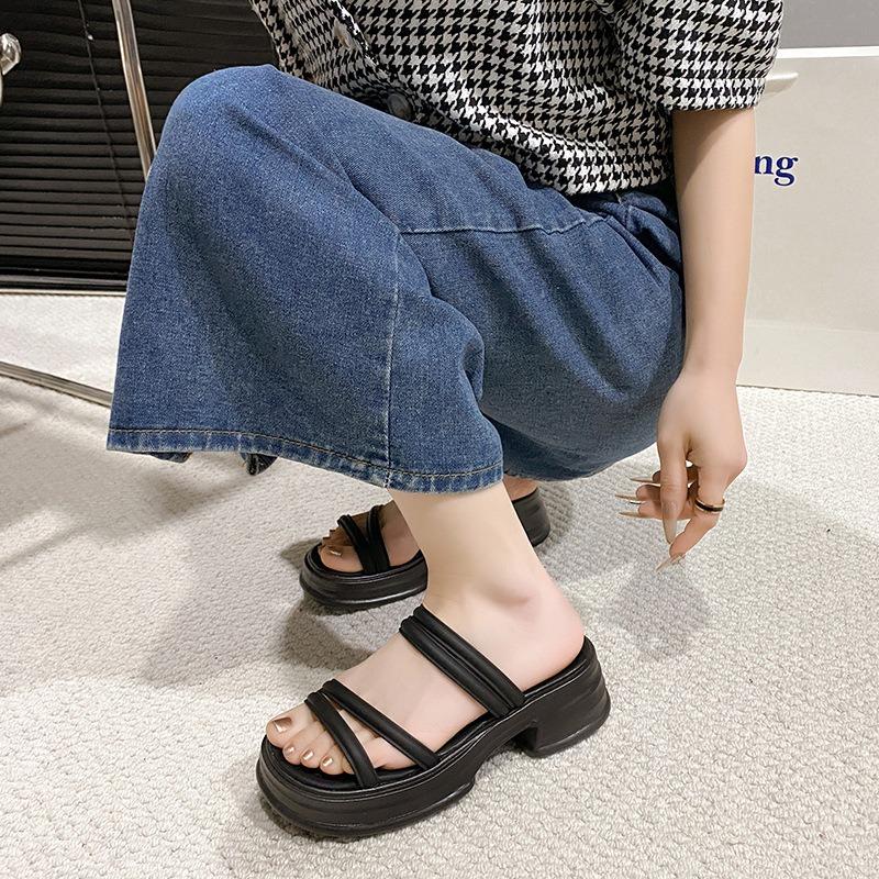Platform Muffin Sandals Women's Summer New Korean Version Small Strap Roman Sandals Women's Skirt