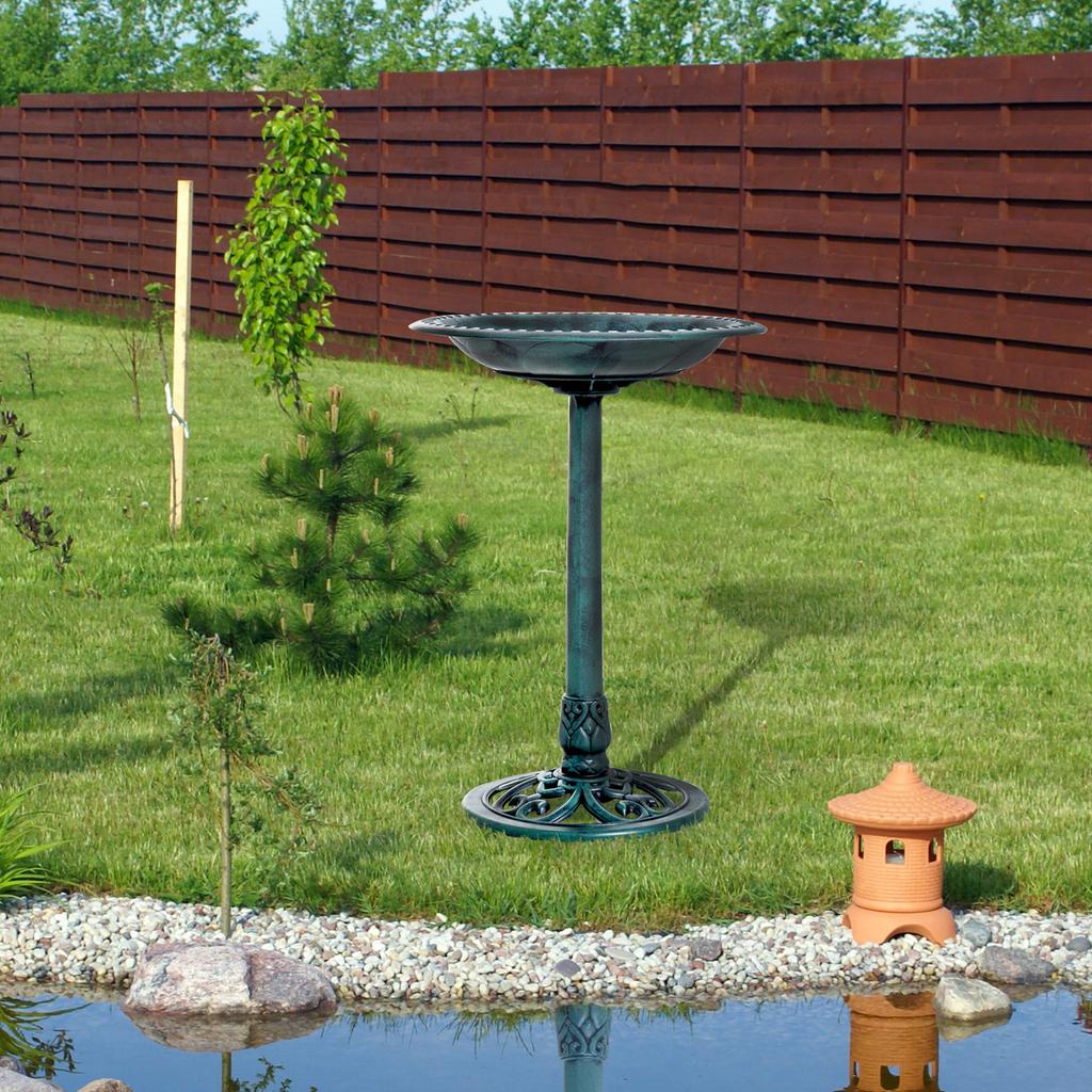 Garden Bird Bath Outdoor Decrative Garden Feeder Stand with Scallop-like Pattern. Time-Worn Finish. 50cm. Green
