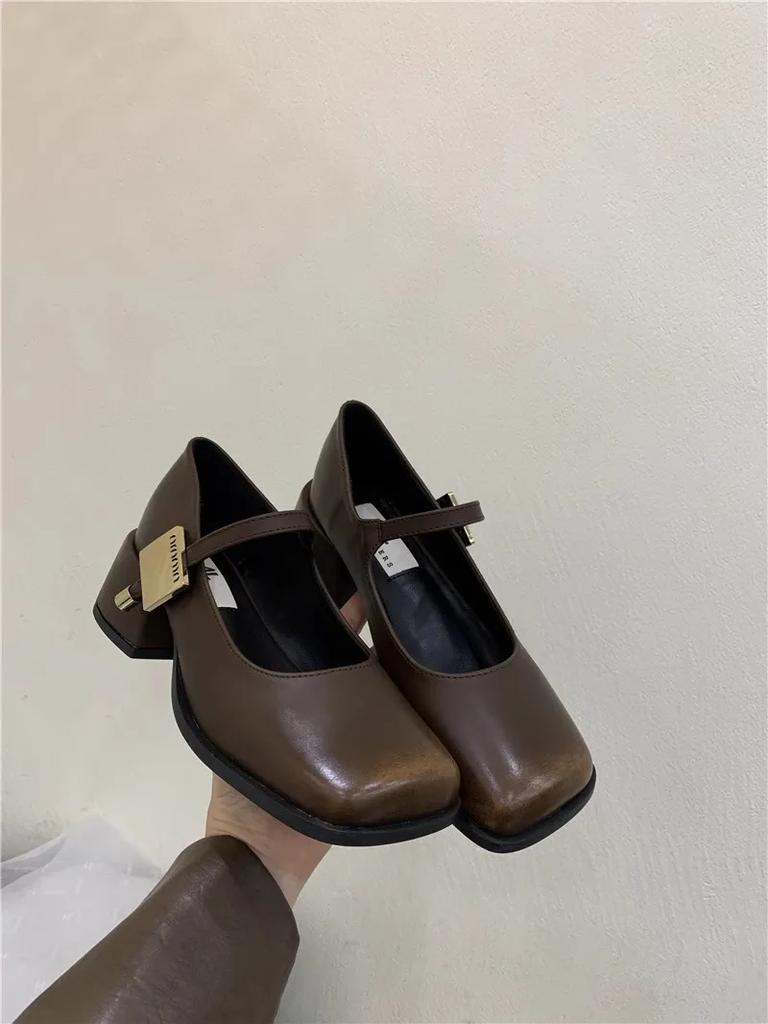 Модные весенне-осенние модные туфли на платформе из кожи с пряжкой для женщин Мэри Джейн, новые дизайнерские туфли на мягкой подошве, повседневные туфли на высоком каблуке для женщин