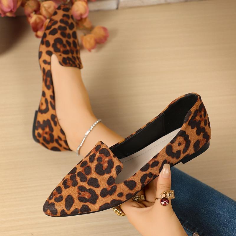 Мода 2025 Весна и Лето Новые Острый Носок, С мелким вырезом, Дышащие, Повседневные и Удобные Плоские Слипоны Универсальные Женские Одинарки