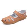 Модные женские сандалии больших размеров 2025 Новые женские удобные сандалии с закрытым носком Женские полые туфли на плоской подошве Летние уличные кроссовки для ходьбы