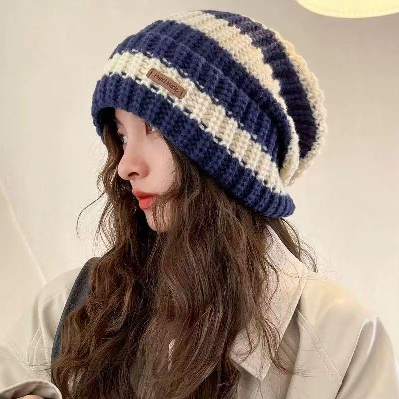 Women's Striped Wool Beanie - Oversized, Warm, Versatile Knitted Hat for Autumn and Winter