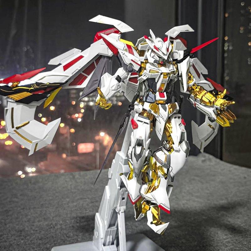Daban Model Золотая Рама Амацу Пластиковый Набор В Стиле Metal Build Меха Фигурка Действия Коллекция MG 8826 1/100 Позируемая Артикулированная Масштаб Детализированная Движущаяся