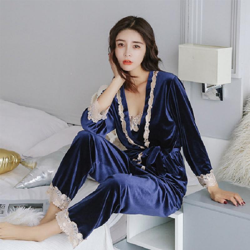Women's Sexy Velvet Fabric Pajamas Autumn and Winter Sexy Lace Luxury Noble Ladies Home Wear Pajamas