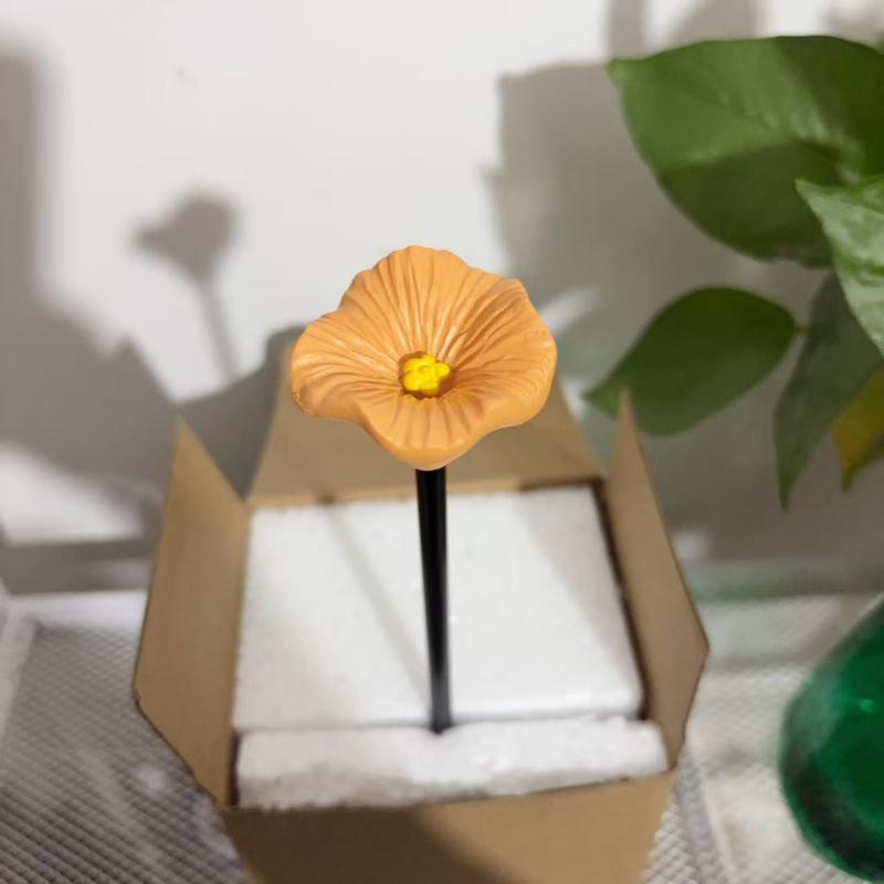Bee Water Feeder Resin Flower Fountain for Gardens Portable Drinking Station for Bees with Easy Refill