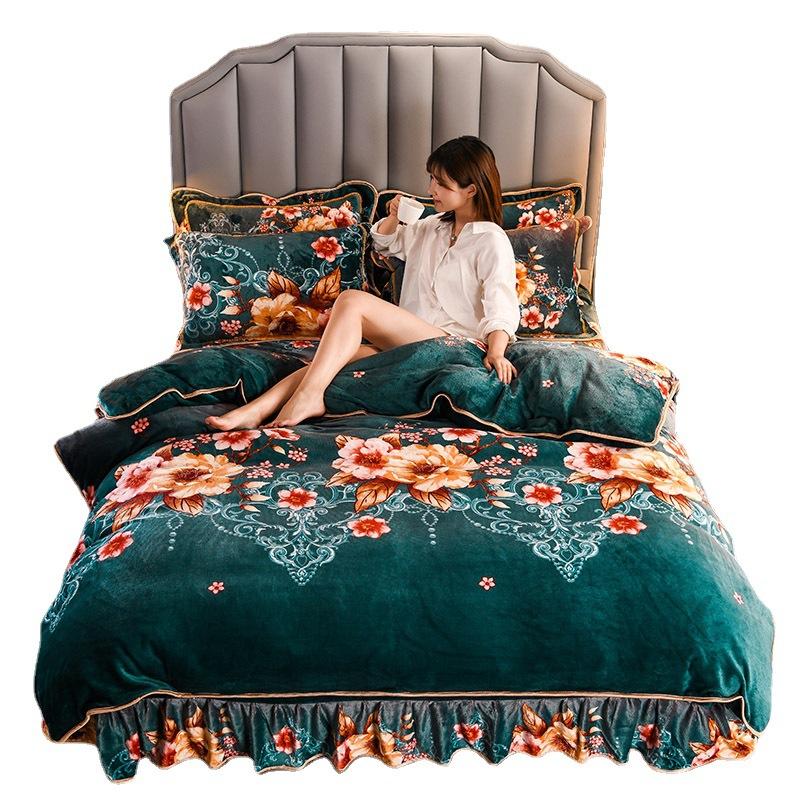 Комплект из 4 предметов плюшевого осенне-зимнего комплекта из утолщенного теплого флиса, простыни, пододеяльника с принтом, подзора для кровати, комплект для дома