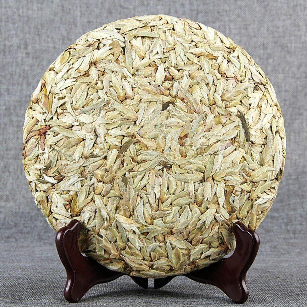 2021 White Tea Early Spring Bud Raw Pu'er Tea Yunnan Fresh Sheng Pu'er Tea 357g