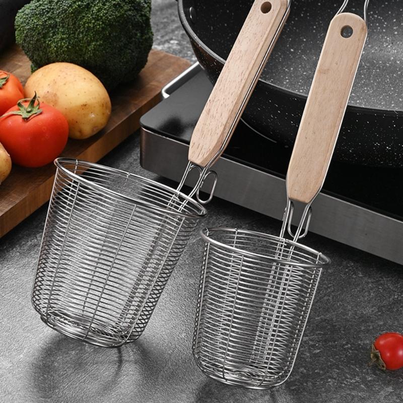 Multifuntional 201Stainless Steel Food Strainer Basket with Ergonomic Handle Suitable for Steaming and Blanching