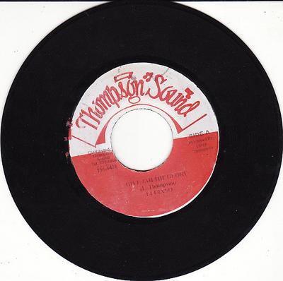 7-дюймовая пластинка LUCIANO - Give Jah The Glory NONE Thompson Sound 2001 Ямайка Регги, Ска и Даб Б/У