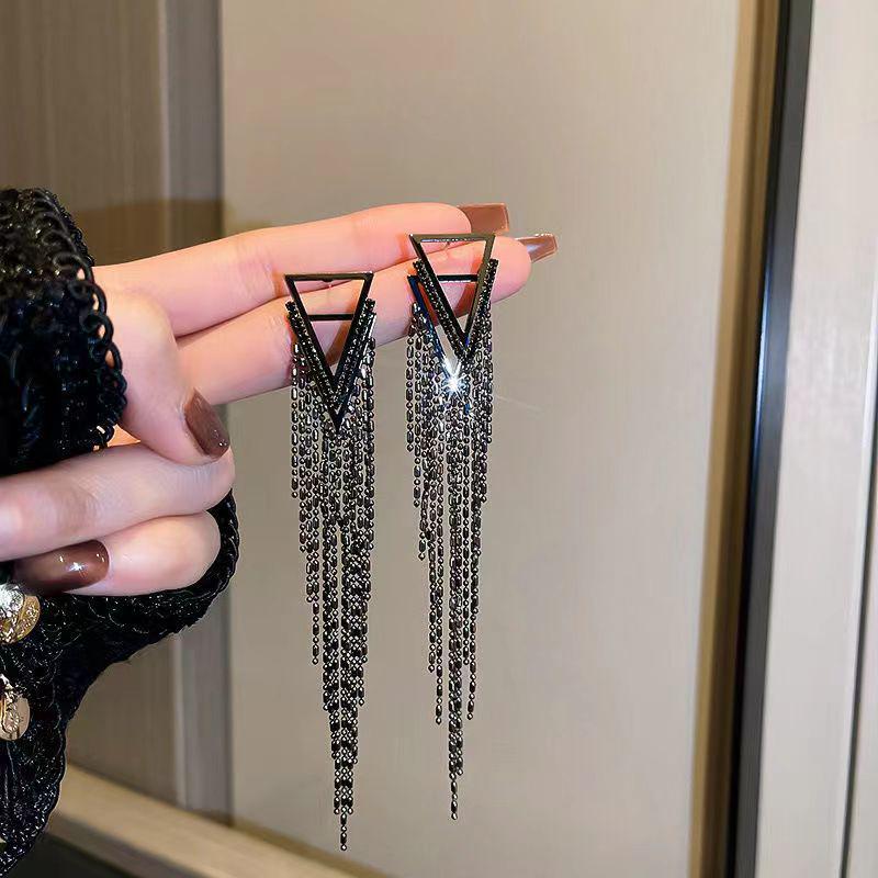 Серьги-кисточки из серебра S925 - 2025 Легкая роскошь, Высококлассный дизайн для женщин