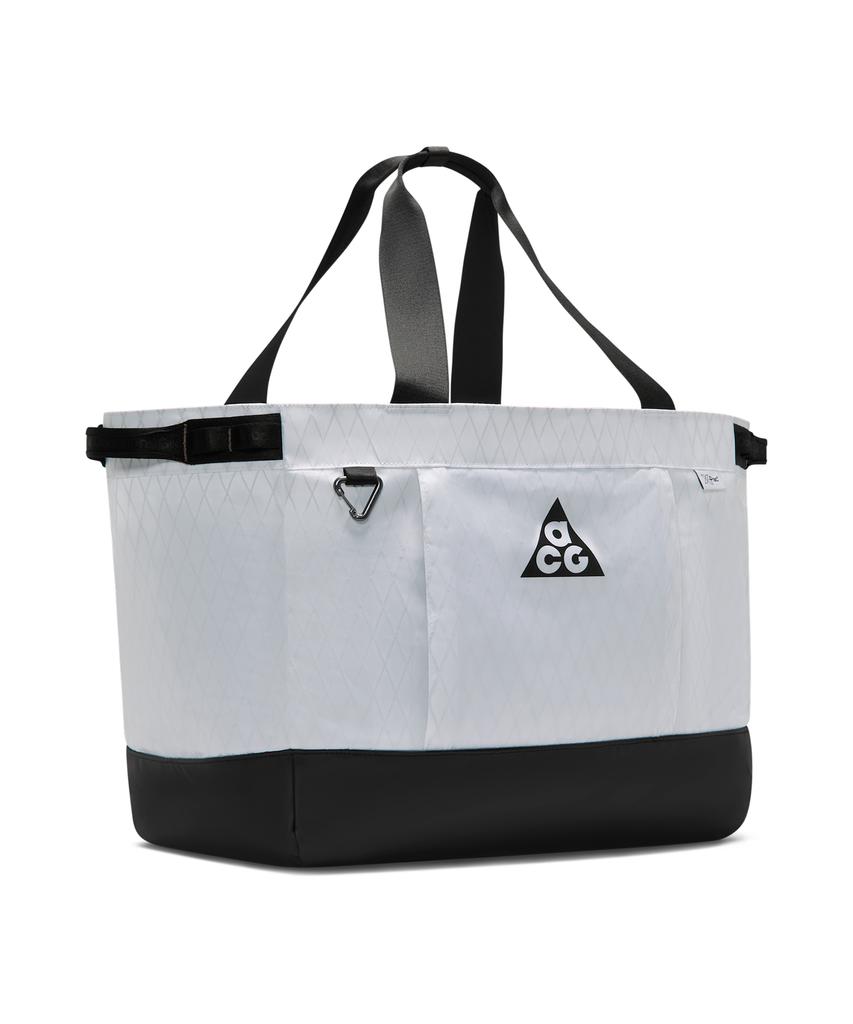 Nike Acg Gear Tote Bag (Large, 55L) - White:Black / Im2516-100