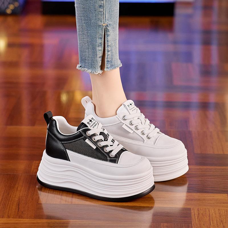 Маленькие белые туфли женские универсальные повседневные туфли для маленьких мужчин весна 2025 новые легкие туфли-кеды на толстой подошве 8 см женские туфли