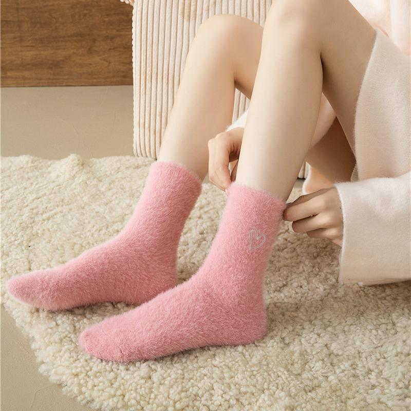 Носки с вышивкой Love Nork, женские зимние носки средней длины, толстые плюшевые носки Sweet Sleeping Floor Confinity Socks